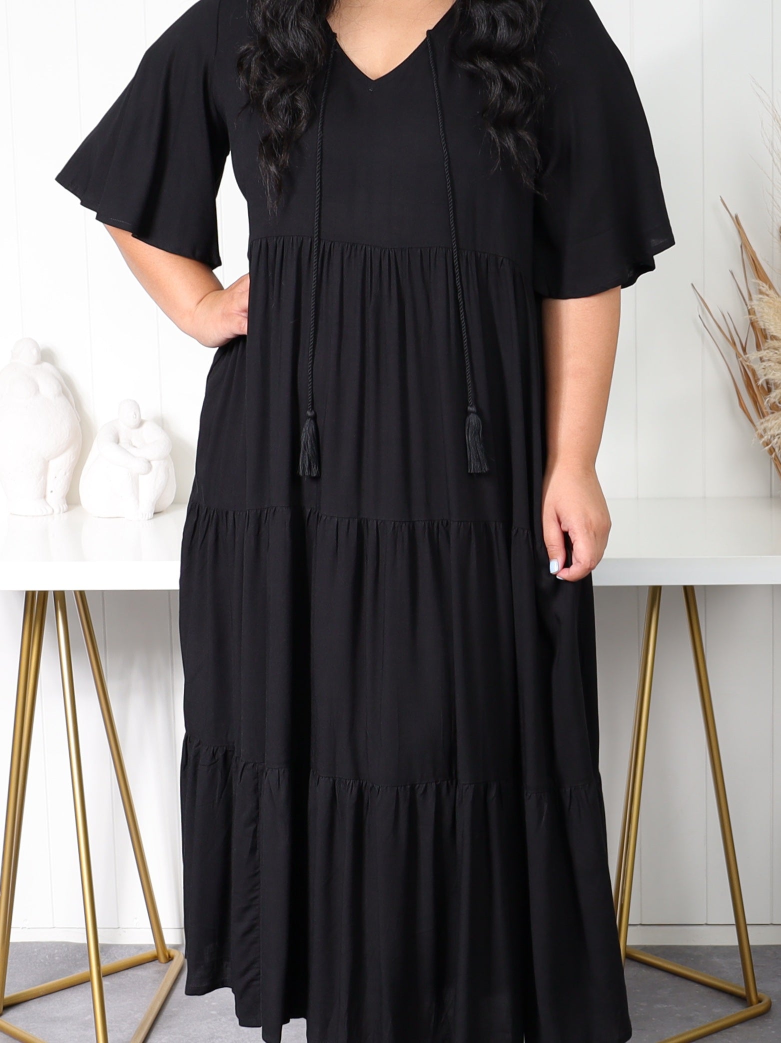 Isla Maree Bonnie Dress - Black  NZ Plus Size Women's Fashion – Isla-Maree