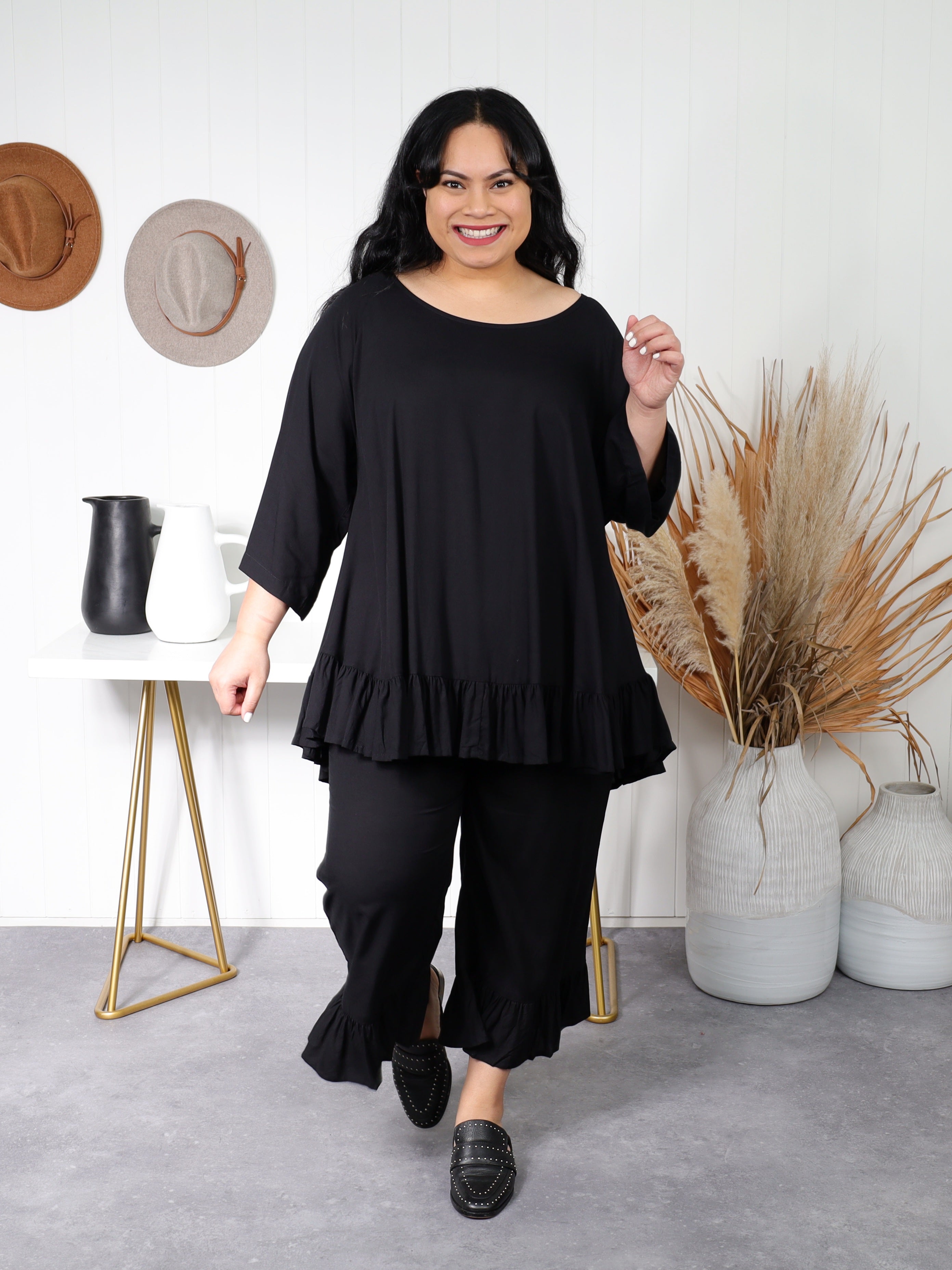Isla Maree Marrakesh Harem Pant - Black  NZ Womens Plus Size Fashion –  Isla-Maree